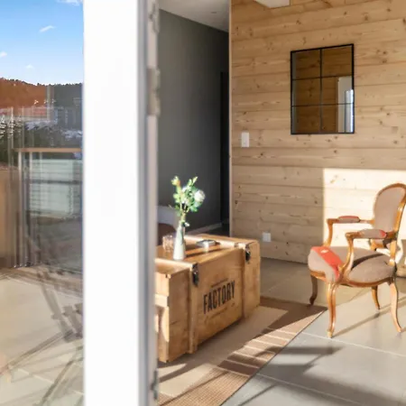 아파트 Cosy, Neuf, Vue Panoramique, Centre A 4 Min A Pied 크란스몬타나